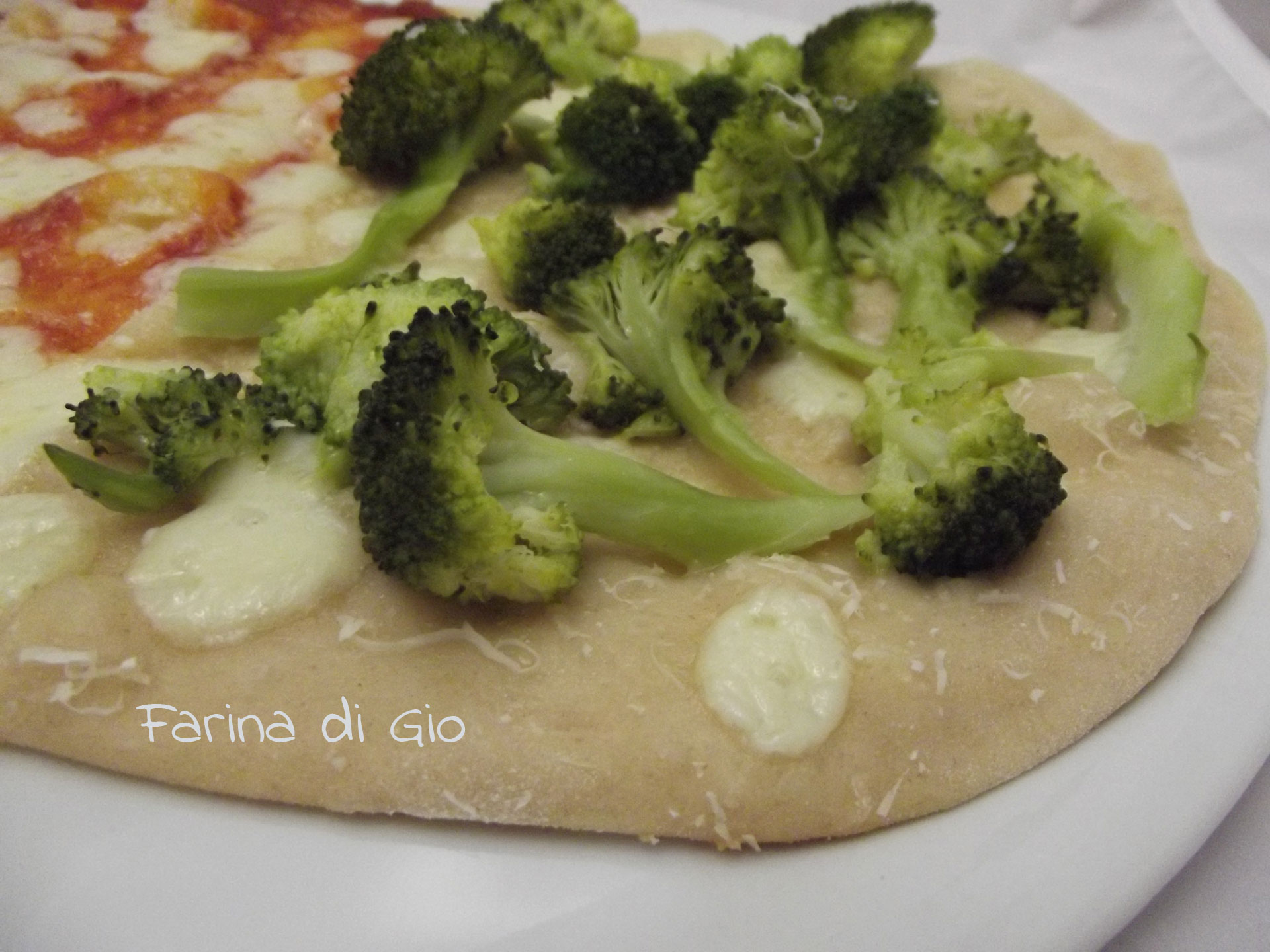 pizza farro Montasio broccolo